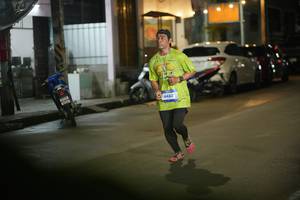 BIB: 2013, 4482
                            <button type="button" onclick="openModal(26253043)" class="btn btn-primary btn-sm float-right btn-popup" data-toggle="modal" data-target=".modal-high-quality">
                        <i class="fas fa-shopping-cart"></i> Add to Cart
                    </button>
                                            <button type="button" onclick="isThisMe(26253043, true)" class="btn btn-success btn-sm float-right btn-popup btn-isme hidden" data-toggle="tooltip" data-placement="bottom" title="นี่คือรูปของคุณใช่ไหม คลิกที่นี่เพื่อเอาเข้าอัลบั้ม">
                        <i class="fas fa-plus"></i> Add to album
                    </button>
                    <button type="button" onclick="isThisMe(26253043, false)" class="btn btn-warning btn-sm float-right btn-popup btn-isnotme hidden">
                        <i class="fas fa-ban"></i> Remove from album
                    </button>