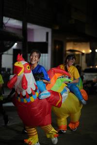 BIB: 
                            <button type="button" onclick="openModal(26239367)" class="btn btn-primary btn-sm float-right btn-popup" data-toggle="modal" data-target=".modal-high-quality">
                        <i class="fas fa-shopping-cart"></i> Add to Cart
                    </button>
                                            <button type="button" onclick="isThisMe(26239367, true)" class="btn btn-success btn-sm float-right btn-popup btn-isme hidden" data-toggle="tooltip" data-placement="bottom" title="นี่คือรูปของคุณใช่ไหม คลิกที่นี่เพื่อเอาเข้าอัลบั้ม">
                        <i class="fas fa-plus"></i> Add to album
                    </button>
                    <button type="button" onclick="isThisMe(26239367, false)" class="btn btn-warning btn-sm float-right btn-popup btn-isnotme hidden">
                        <i class="fas fa-ban"></i> Remove from album
                    </button>