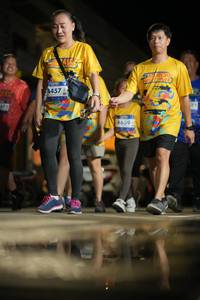 BIB: 474, 4457, 4639
                            <button type="button" onclick="openModal(26247260)" class="btn btn-primary btn-sm float-right btn-popup" data-toggle="modal" data-target=".modal-high-quality">
                        <i class="fas fa-shopping-cart"></i> Add to Cart
                    </button>
                                            <button type="button" onclick="isThisMe(26247260, true)" class="btn btn-success btn-sm float-right btn-popup btn-isme hidden" data-toggle="tooltip" data-placement="bottom" title="นี่คือรูปของคุณใช่ไหม คลิกที่นี่เพื่อเอาเข้าอัลบั้ม">
                        <i class="fas fa-plus"></i> Add to album
                    </button>
                    <button type="button" onclick="isThisMe(26247260, false)" class="btn btn-warning btn-sm float-right btn-popup btn-isnotme hidden">
                        <i class="fas fa-ban"></i> Remove from album
                    </button>