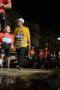 BIB: 3002, 4756
                            <button type="button" onclick="openModal(26247069)" class="btn btn-primary btn-sm float-right btn-popup" data-toggle="modal" data-target=".modal-high-quality">
                        <i class="fas fa-shopping-cart"></i> Add to Cart
                    </button>
                                            <button type="button" onclick="isThisMe(26247069, true)" class="btn btn-success btn-sm float-right btn-popup btn-isme hidden" data-toggle="tooltip" data-placement="bottom" title="นี่คือรูปของคุณใช่ไหม คลิกที่นี่เพื่อเอาเข้าอัลบั้ม">
                        <i class="fas fa-plus"></i> Add to album
                    </button>
                    <button type="button" onclick="isThisMe(26247069, false)" class="btn btn-warning btn-sm float-right btn-popup btn-isnotme hidden">
                        <i class="fas fa-ban"></i> Remove from album
                    </button>