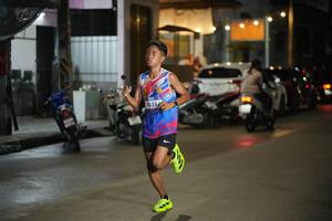 BIB: 3555
                            <button type="button" onclick="openModal(26251514)" class="btn btn-primary btn-sm float-right btn-popup" data-toggle="modal" data-target=".modal-high-quality">
                        <i class="fas fa-shopping-cart"></i> Add to Cart
                    </button>
                                            <button type="button" onclick="isThisMe(26251514, true)" class="btn btn-success btn-sm float-right btn-popup btn-isme hidden" data-toggle="tooltip" data-placement="bottom" title="นี่คือรูปของคุณใช่ไหม คลิกที่นี่เพื่อเอาเข้าอัลบั้ม">
                        <i class="fas fa-plus"></i> Add to album
                    </button>
                    <button type="button" onclick="isThisMe(26251514, false)" class="btn btn-warning btn-sm float-right btn-popup btn-isnotme hidden">
                        <i class="fas fa-ban"></i> Remove from album
                    </button>