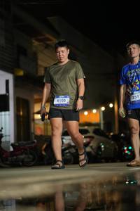 BIB: 4105, 359
                            <button type="button" onclick="openModal(26249110)" class="btn btn-primary btn-sm float-right btn-popup" data-toggle="modal" data-target=".modal-high-quality">
                        <i class="fas fa-shopping-cart"></i> Add to Cart
                    </button>
                                            <button type="button" onclick="isThisMe(26249110, true)" class="btn btn-success btn-sm float-right btn-popup btn-isme hidden" data-toggle="tooltip" data-placement="bottom" title="นี่คือรูปของคุณใช่ไหม คลิกที่นี่เพื่อเอาเข้าอัลบั้ม">
                        <i class="fas fa-plus"></i> Add to album
                    </button>
                    <button type="button" onclick="isThisMe(26249110, false)" class="btn btn-warning btn-sm float-right btn-popup btn-isnotme hidden">
                        <i class="fas fa-ban"></i> Remove from album
                    </button>