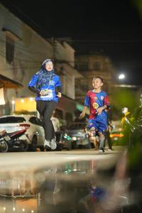 BIB: 
                            <button type="button" onclick="openModal(26248424)" class="btn btn-primary btn-sm float-right btn-popup" data-toggle="modal" data-target=".modal-high-quality">
                        <i class="fas fa-shopping-cart"></i> Add to Cart
                    </button>
                                            <button type="button" onclick="isThisMe(26248424, true)" class="btn btn-success btn-sm float-right btn-popup btn-isme hidden" data-toggle="tooltip" data-placement="bottom" title="นี่คือรูปของคุณใช่ไหม คลิกที่นี่เพื่อเอาเข้าอัลบั้ม">
                        <i class="fas fa-plus"></i> Add to album
                    </button>
                    <button type="button" onclick="isThisMe(26248424, false)" class="btn btn-warning btn-sm float-right btn-popup btn-isnotme hidden">
                        <i class="fas fa-ban"></i> Remove from album
                    </button>