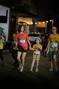 BIB: 340, 4710, 4765
                            <button type="button" onclick="openModal(26237250)" class="btn btn-primary btn-sm float-right btn-popup" data-toggle="modal" data-target=".modal-high-quality">
                        <i class="fas fa-shopping-cart"></i> Add to Cart
                    </button>
                                            <button type="button" onclick="isThisMe(26237250, true)" class="btn btn-success btn-sm float-right btn-popup btn-isme hidden" data-toggle="tooltip" data-placement="bottom" title="นี่คือรูปของคุณใช่ไหม คลิกที่นี่เพื่อเอาเข้าอัลบั้ม">
                        <i class="fas fa-plus"></i> Add to album
                    </button>
                    <button type="button" onclick="isThisMe(26237250, false)" class="btn btn-warning btn-sm float-right btn-popup btn-isnotme hidden">
                        <i class="fas fa-ban"></i> Remove from album
                    </button>