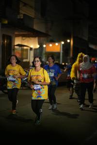 BIB: 440, 720
                            <button type="button" onclick="openModal(26238256)" class="btn btn-primary btn-sm float-right btn-popup" data-toggle="modal" data-target=".modal-high-quality">
                        <i class="fas fa-shopping-cart"></i> Add to Cart
                    </button>
                                            <button type="button" onclick="isThisMe(26238256, true)" class="btn btn-success btn-sm float-right btn-popup btn-isme hidden" data-toggle="tooltip" data-placement="bottom" title="นี่คือรูปของคุณใช่ไหม คลิกที่นี่เพื่อเอาเข้าอัลบั้ม">
                        <i class="fas fa-plus"></i> Add to album
                    </button>
                    <button type="button" onclick="isThisMe(26238256, false)" class="btn btn-warning btn-sm float-right btn-popup btn-isnotme hidden">
                        <i class="fas fa-ban"></i> Remove from album
                    </button>