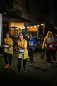 BIB: 440, 720
                            <button type="button" onclick="openModal(26238258)" class="btn btn-primary btn-sm float-right btn-popup" data-toggle="modal" data-target=".modal-high-quality">
                        <i class="fas fa-shopping-cart"></i> Add to Cart
                    </button>
                                            <button type="button" onclick="isThisMe(26238258, true)" class="btn btn-success btn-sm float-right btn-popup btn-isme hidden" data-toggle="tooltip" data-placement="bottom" title="นี่คือรูปของคุณใช่ไหม คลิกที่นี่เพื่อเอาเข้าอัลบั้ม">
                        <i class="fas fa-plus"></i> Add to album
                    </button>
                    <button type="button" onclick="isThisMe(26238258, false)" class="btn btn-warning btn-sm float-right btn-popup btn-isnotme hidden">
                        <i class="fas fa-ban"></i> Remove from album
                    </button>