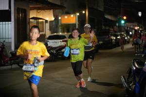 BIB: 3379, 3653
                            <button type="button" onclick="openModal(26234734)" class="btn btn-primary btn-sm float-right btn-popup" data-toggle="modal" data-target=".modal-high-quality">
                        <i class="fas fa-shopping-cart"></i> Add to Cart
                    </button>
                                            <button type="button" onclick="isThisMe(26234734, true)" class="btn btn-success btn-sm float-right btn-popup btn-isme hidden" data-toggle="tooltip" data-placement="bottom" title="นี่คือรูปของคุณใช่ไหม คลิกที่นี่เพื่อเอาเข้าอัลบั้ม">
                        <i class="fas fa-plus"></i> Add to album
                    </button>
                    <button type="button" onclick="isThisMe(26234734, false)" class="btn btn-warning btn-sm float-right btn-popup btn-isnotme hidden">
                        <i class="fas fa-ban"></i> Remove from album
                    </button>