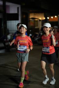 BIB: 4283, 4285
                            <button type="button" onclick="openModal(26236826)" class="btn btn-primary btn-sm float-right btn-popup" data-toggle="modal" data-target=".modal-high-quality">
                        <i class="fas fa-shopping-cart"></i> Add to Cart
                    </button>
                                            <button type="button" onclick="isThisMe(26236826, true)" class="btn btn-success btn-sm float-right btn-popup btn-isme hidden" data-toggle="tooltip" data-placement="bottom" title="นี่คือรูปของคุณใช่ไหม คลิกที่นี่เพื่อเอาเข้าอัลบั้ม">
                        <i class="fas fa-plus"></i> Add to album
                    </button>
                    <button type="button" onclick="isThisMe(26236826, false)" class="btn btn-warning btn-sm float-right btn-popup btn-isnotme hidden">
                        <i class="fas fa-ban"></i> Remove from album
                    </button>