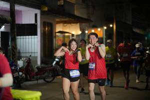 BIB: 312, 3612, 928
                            <button type="button" onclick="openModal(26235415)" class="btn btn-primary btn-sm float-right btn-popup" data-toggle="modal" data-target=".modal-high-quality">
                        <i class="fas fa-shopping-cart"></i> Add to Cart
                    </button>
                                            <button type="button" onclick="isThisMe(26235415, true)" class="btn btn-success btn-sm float-right btn-popup btn-isme hidden" data-toggle="tooltip" data-placement="bottom" title="นี่คือรูปของคุณใช่ไหม คลิกที่นี่เพื่อเอาเข้าอัลบั้ม">
                        <i class="fas fa-plus"></i> Add to album
                    </button>
                    <button type="button" onclick="isThisMe(26235415, false)" class="btn btn-warning btn-sm float-right btn-popup btn-isnotme hidden">
                        <i class="fas fa-ban"></i> Remove from album
                    </button>