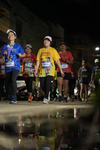 BIB: 4391, 41824, 3485, 334, 35487
                            <button type="button" onclick="openModal(26243178)" class="btn btn-primary btn-sm float-right btn-popup" data-toggle="modal" data-target=".modal-high-quality">
                        <i class="fas fa-shopping-cart"></i> Add to Cart
                    </button>
                                            <button type="button" onclick="isThisMe(26243178, true)" class="btn btn-success btn-sm float-right btn-popup btn-isme hidden" data-toggle="tooltip" data-placement="bottom" title="นี่คือรูปของคุณใช่ไหม คลิกที่นี่เพื่อเอาเข้าอัลบั้ม">
                        <i class="fas fa-plus"></i> Add to album
                    </button>
                    <button type="button" onclick="isThisMe(26243178, false)" class="btn btn-warning btn-sm float-right btn-popup btn-isnotme hidden">
                        <i class="fas fa-ban"></i> Remove from album
                    </button>