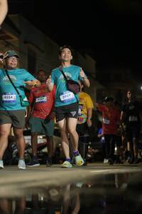 BIB: 4554, 4347, 3989
                            <button type="button" onclick="openModal(26246292)" class="btn btn-primary btn-sm float-right btn-popup" data-toggle="modal" data-target=".modal-high-quality">
                        <i class="fas fa-shopping-cart"></i> Add to Cart
                    </button>
                                            <button type="button" onclick="isThisMe(26246292, true)" class="btn btn-success btn-sm float-right btn-popup btn-isme hidden" data-toggle="tooltip" data-placement="bottom" title="นี่คือรูปของคุณใช่ไหม คลิกที่นี่เพื่อเอาเข้าอัลบั้ม">
                        <i class="fas fa-plus"></i> Add to album
                    </button>
                    <button type="button" onclick="isThisMe(26246292, false)" class="btn btn-warning btn-sm float-right btn-popup btn-isnotme hidden">
                        <i class="fas fa-ban"></i> Remove from album
                    </button>