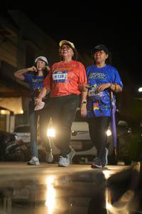 BIB: 4238, 4165
                            <button type="button" onclick="openModal(26249103)" class="btn btn-primary btn-sm float-right btn-popup" data-toggle="modal" data-target=".modal-high-quality">
                        <i class="fas fa-shopping-cart"></i> Add to Cart
                    </button>
                                            <button type="button" onclick="isThisMe(26249103, true)" class="btn btn-success btn-sm float-right btn-popup btn-isme hidden" data-toggle="tooltip" data-placement="bottom" title="นี่คือรูปของคุณใช่ไหม คลิกที่นี่เพื่อเอาเข้าอัลบั้ม">
                        <i class="fas fa-plus"></i> Add to album
                    </button>
                    <button type="button" onclick="isThisMe(26249103, false)" class="btn btn-warning btn-sm float-right btn-popup btn-isnotme hidden">
                        <i class="fas fa-ban"></i> Remove from album
                    </button>