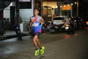 BIB: 3555
                            <button type="button" onclick="openModal(26251513)" class="btn btn-primary btn-sm float-right btn-popup" data-toggle="modal" data-target=".modal-high-quality">
                        <i class="fas fa-shopping-cart"></i> Add to Cart
                    </button>
                                            <button type="button" onclick="isThisMe(26251513, true)" class="btn btn-success btn-sm float-right btn-popup btn-isme hidden" data-toggle="tooltip" data-placement="bottom" title="นี่คือรูปของคุณใช่ไหม คลิกที่นี่เพื่อเอาเข้าอัลบั้ม">
                        <i class="fas fa-plus"></i> Add to album
                    </button>
                    <button type="button" onclick="isThisMe(26251513, false)" class="btn btn-warning btn-sm float-right btn-popup btn-isnotme hidden">
                        <i class="fas fa-ban"></i> Remove from album
                    </button>