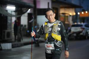 BIB: 5601
                            <button type="button" onclick="openModal(26250784)" class="btn btn-primary btn-sm float-right btn-popup" data-toggle="modal" data-target=".modal-high-quality">
                        <i class="fas fa-shopping-cart"></i> Add to Cart
                    </button>
                                            <button type="button" onclick="isThisMe(26250784, true)" class="btn btn-success btn-sm float-right btn-popup btn-isme hidden" data-toggle="tooltip" data-placement="bottom" title="นี่คือรูปของคุณใช่ไหม คลิกที่นี่เพื่อเอาเข้าอัลบั้ม">
                        <i class="fas fa-plus"></i> Add to album
                    </button>
                    <button type="button" onclick="isThisMe(26250784, false)" class="btn btn-warning btn-sm float-right btn-popup btn-isnotme hidden">
                        <i class="fas fa-ban"></i> Remove from album
                    </button>