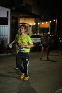 BIB: 4092
                            <button type="button" onclick="openModal(26236772)" class="btn btn-primary btn-sm float-right btn-popup" data-toggle="modal" data-target=".modal-high-quality">
                        <i class="fas fa-shopping-cart"></i> Add to Cart
                    </button>
                                            <button type="button" onclick="isThisMe(26236772, true)" class="btn btn-success btn-sm float-right btn-popup btn-isme hidden" data-toggle="tooltip" data-placement="bottom" title="นี่คือรูปของคุณใช่ไหม คลิกที่นี่เพื่อเอาเข้าอัลบั้ม">
                        <i class="fas fa-plus"></i> Add to album
                    </button>
                    <button type="button" onclick="isThisMe(26236772, false)" class="btn btn-warning btn-sm float-right btn-popup btn-isnotme hidden">
                        <i class="fas fa-ban"></i> Remove from album
                    </button>