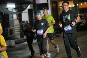 BIB: 4167, 4842
                            <button type="button" onclick="openModal(26236000)" class="btn btn-primary btn-sm float-right btn-popup" data-toggle="modal" data-target=".modal-high-quality">
                        <i class="fas fa-shopping-cart"></i> Add to Cart
                    </button>
                                            <button type="button" onclick="isThisMe(26236000, true)" class="btn btn-success btn-sm float-right btn-popup btn-isme hidden" data-toggle="tooltip" data-placement="bottom" title="นี่คือรูปของคุณใช่ไหม คลิกที่นี่เพื่อเอาเข้าอัลบั้ม">
                        <i class="fas fa-plus"></i> Add to album
                    </button>
                    <button type="button" onclick="isThisMe(26236000, false)" class="btn btn-warning btn-sm float-right btn-popup btn-isnotme hidden">
                        <i class="fas fa-ban"></i> Remove from album
                    </button>