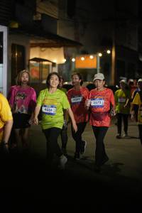 BIB: 4336, 4305, 3572
                            <button type="button" onclick="openModal(26241163)" class="btn btn-primary btn-sm float-right btn-popup" data-toggle="modal" data-target=".modal-high-quality">
                        <i class="fas fa-shopping-cart"></i> Add to Cart
                    </button>
                                            <button type="button" onclick="isThisMe(26241163, true)" class="btn btn-success btn-sm float-right btn-popup btn-isme hidden" data-toggle="tooltip" data-placement="bottom" title="นี่คือรูปของคุณใช่ไหม คลิกที่นี่เพื่อเอาเข้าอัลบั้ม">
                        <i class="fas fa-plus"></i> Add to album
                    </button>
                    <button type="button" onclick="isThisMe(26241163, false)" class="btn btn-warning btn-sm float-right btn-popup btn-isnotme hidden">
                        <i class="fas fa-ban"></i> Remove from album
                    </button>