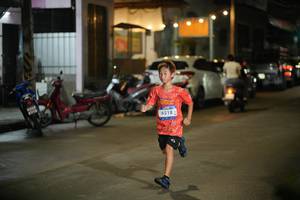 BIB: 4518
                            <button type="button" onclick="openModal(26230993)" class="btn btn-primary btn-sm float-right btn-popup" data-toggle="modal" data-target=".modal-high-quality">
                        <i class="fas fa-shopping-cart"></i> Add to Cart
                    </button>
                                            <button type="button" onclick="isThisMe(26230993, true)" class="btn btn-success btn-sm float-right btn-popup btn-isme hidden" data-toggle="tooltip" data-placement="bottom" title="นี่คือรูปของคุณใช่ไหม คลิกที่นี่เพื่อเอาเข้าอัลบั้ม">
                        <i class="fas fa-plus"></i> Add to album
                    </button>
                    <button type="button" onclick="isThisMe(26230993, false)" class="btn btn-warning btn-sm float-right btn-popup btn-isnotme hidden">
                        <i class="fas fa-ban"></i> Remove from album
                    </button>