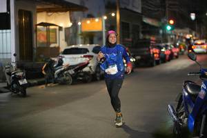 BIB: 070
                            <button type="button" onclick="openModal(26251373)" class="btn btn-primary btn-sm float-right btn-popup" data-toggle="modal" data-target=".modal-high-quality">
                        <i class="fas fa-shopping-cart"></i> Add to Cart
                    </button>
                                            <button type="button" onclick="isThisMe(26251373, true)" class="btn btn-success btn-sm float-right btn-popup btn-isme hidden" data-toggle="tooltip" data-placement="bottom" title="นี่คือรูปของคุณใช่ไหม คลิกที่นี่เพื่อเอาเข้าอัลบั้ม">
                        <i class="fas fa-plus"></i> Add to album
                    </button>
                    <button type="button" onclick="isThisMe(26251373, false)" class="btn btn-warning btn-sm float-right btn-popup btn-isnotme hidden">
                        <i class="fas fa-ban"></i> Remove from album
                    </button>