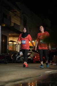 BIB: 4048
                            <button type="button" onclick="openModal(26242586)" class="btn btn-primary btn-sm float-right btn-popup" data-toggle="modal" data-target=".modal-high-quality">
                        <i class="fas fa-shopping-cart"></i> Add to Cart
                    </button>
                                            <button type="button" onclick="isThisMe(26242586, true)" class="btn btn-success btn-sm float-right btn-popup btn-isme hidden" data-toggle="tooltip" data-placement="bottom" title="นี่คือรูปของคุณใช่ไหม คลิกที่นี่เพื่อเอาเข้าอัลบั้ม">
                        <i class="fas fa-plus"></i> Add to album
                    </button>
                    <button type="button" onclick="isThisMe(26242586, false)" class="btn btn-warning btn-sm float-right btn-popup btn-isnotme hidden">
                        <i class="fas fa-ban"></i> Remove from album
                    </button>