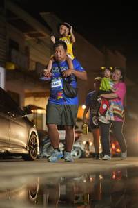 BIB: 4682, 1800
                            <button type="button" onclick="openModal(26249213)" class="btn btn-primary btn-sm float-right btn-popup" data-toggle="modal" data-target=".modal-high-quality">
                        <i class="fas fa-shopping-cart"></i> Add to Cart
                    </button>
                                            <button type="button" onclick="isThisMe(26249213, true)" class="btn btn-success btn-sm float-right btn-popup btn-isme hidden" data-toggle="tooltip" data-placement="bottom" title="นี่คือรูปของคุณใช่ไหม คลิกที่นี่เพื่อเอาเข้าอัลบั้ม">
                        <i class="fas fa-plus"></i> Add to album
                    </button>
                    <button type="button" onclick="isThisMe(26249213, false)" class="btn btn-warning btn-sm float-right btn-popup btn-isnotme hidden">
                        <i class="fas fa-ban"></i> Remove from album
                    </button>