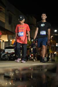 BIB: 4944, 3478
                            <button type="button" onclick="openModal(26246402)" class="btn btn-primary btn-sm float-right btn-popup" data-toggle="modal" data-target=".modal-high-quality">
                        <i class="fas fa-shopping-cart"></i> Add to Cart
                    </button>
                                            <button type="button" onclick="isThisMe(26246402, true)" class="btn btn-success btn-sm float-right btn-popup btn-isme hidden" data-toggle="tooltip" data-placement="bottom" title="นี่คือรูปของคุณใช่ไหม คลิกที่นี่เพื่อเอาเข้าอัลบั้ม">
                        <i class="fas fa-plus"></i> Add to album
                    </button>
                    <button type="button" onclick="isThisMe(26246402, false)" class="btn btn-warning btn-sm float-right btn-popup btn-isnotme hidden">
                        <i class="fas fa-ban"></i> Remove from album
                    </button>