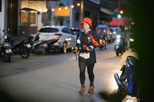 BIB: 5222
                            <button type="button" onclick="openModal(26250952)" class="btn btn-primary btn-sm float-right btn-popup" data-toggle="modal" data-target=".modal-high-quality">
                        <i class="fas fa-shopping-cart"></i> Add to Cart
                    </button>
                                            <button type="button" onclick="isThisMe(26250952, true)" class="btn btn-success btn-sm float-right btn-popup btn-isme hidden" data-toggle="tooltip" data-placement="bottom" title="นี่คือรูปของคุณใช่ไหม คลิกที่นี่เพื่อเอาเข้าอัลบั้ม">
                        <i class="fas fa-plus"></i> Add to album
                    </button>
                    <button type="button" onclick="isThisMe(26250952, false)" class="btn btn-warning btn-sm float-right btn-popup btn-isnotme hidden">
                        <i class="fas fa-ban"></i> Remove from album
                    </button>