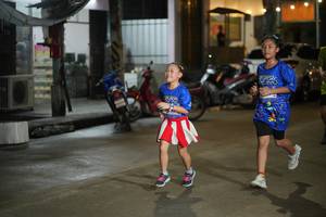 BIB: 
                            <button type="button" onclick="openModal(26228996)" class="btn btn-primary btn-sm float-right btn-popup" data-toggle="modal" data-target=".modal-high-quality">
                        <i class="fas fa-shopping-cart"></i> Add to Cart
                    </button>
                                            <button type="button" onclick="isThisMe(26228996, true)" class="btn btn-success btn-sm float-right btn-popup btn-isme hidden" data-toggle="tooltip" data-placement="bottom" title="นี่คือรูปของคุณใช่ไหม คลิกที่นี่เพื่อเอาเข้าอัลบั้ม">
                        <i class="fas fa-plus"></i> Add to album
                    </button>
                    <button type="button" onclick="isThisMe(26228996, false)" class="btn btn-warning btn-sm float-right btn-popup btn-isnotme hidden">
                        <i class="fas fa-ban"></i> Remove from album
                    </button>