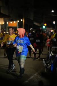 BIB: 408
                            <button type="button" onclick="openModal(26240338)" class="btn btn-primary btn-sm float-right btn-popup" data-toggle="modal" data-target=".modal-high-quality">
                        <i class="fas fa-shopping-cart"></i> Add to Cart
                    </button>
                                            <button type="button" onclick="isThisMe(26240338, true)" class="btn btn-success btn-sm float-right btn-popup btn-isme hidden" data-toggle="tooltip" data-placement="bottom" title="นี่คือรูปของคุณใช่ไหม คลิกที่นี่เพื่อเอาเข้าอัลบั้ม">
                        <i class="fas fa-plus"></i> Add to album
                    </button>
                    <button type="button" onclick="isThisMe(26240338, false)" class="btn btn-warning btn-sm float-right btn-popup btn-isnotme hidden">
                        <i class="fas fa-ban"></i> Remove from album
                    </button>