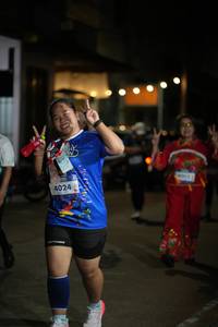 BIB: 4024
                            <button type="button" onclick="openModal(26239534)" class="btn btn-primary btn-sm float-right btn-popup" data-toggle="modal" data-target=".modal-high-quality">
                        <i class="fas fa-shopping-cart"></i> Add to Cart
                    </button>
                                            <button type="button" onclick="isThisMe(26239534, true)" class="btn btn-success btn-sm float-right btn-popup btn-isme hidden" data-toggle="tooltip" data-placement="bottom" title="นี่คือรูปของคุณใช่ไหม คลิกที่นี่เพื่อเอาเข้าอัลบั้ม">
                        <i class="fas fa-plus"></i> Add to album
                    </button>
                    <button type="button" onclick="isThisMe(26239534, false)" class="btn btn-warning btn-sm float-right btn-popup btn-isnotme hidden">
                        <i class="fas fa-ban"></i> Remove from album
                    </button>