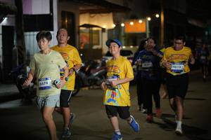 BIB: 4674, 3849, 4613
                            <button type="button" onclick="openModal(26236604)" class="btn btn-primary btn-sm float-right btn-popup" data-toggle="modal" data-target=".modal-high-quality">
                        <i class="fas fa-shopping-cart"></i> Add to Cart
                    </button>
                                            <button type="button" onclick="isThisMe(26236604, true)" class="btn btn-success btn-sm float-right btn-popup btn-isme hidden" data-toggle="tooltip" data-placement="bottom" title="นี่คือรูปของคุณใช่ไหม คลิกที่นี่เพื่อเอาเข้าอัลบั้ม">
                        <i class="fas fa-plus"></i> Add to album
                    </button>
                    <button type="button" onclick="isThisMe(26236604, false)" class="btn btn-warning btn-sm float-right btn-popup btn-isnotme hidden">
                        <i class="fas fa-ban"></i> Remove from album
                    </button>