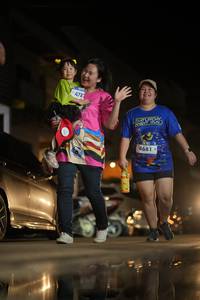 BIB: 4782, 4681
                            <button type="button" onclick="openModal(26249283)" class="btn btn-primary btn-sm float-right btn-popup" data-toggle="modal" data-target=".modal-high-quality">
                        <i class="fas fa-shopping-cart"></i> Add to Cart
                    </button>
                                            <button type="button" onclick="isThisMe(26249283, true)" class="btn btn-success btn-sm float-right btn-popup btn-isme hidden" data-toggle="tooltip" data-placement="bottom" title="นี่คือรูปของคุณใช่ไหม คลิกที่นี่เพื่อเอาเข้าอัลบั้ม">
                        <i class="fas fa-plus"></i> Add to album
                    </button>
                    <button type="button" onclick="isThisMe(26249283, false)" class="btn btn-warning btn-sm float-right btn-popup btn-isnotme hidden">
                        <i class="fas fa-ban"></i> Remove from album
                    </button>