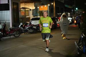 BIB: 3760
                            <button type="button" onclick="openModal(26229225)" class="btn btn-primary btn-sm float-right btn-popup" data-toggle="modal" data-target=".modal-high-quality">
                        <i class="fas fa-shopping-cart"></i> Add to Cart
                    </button>
                                            <button type="button" onclick="isThisMe(26229225, true)" class="btn btn-success btn-sm float-right btn-popup btn-isme hidden" data-toggle="tooltip" data-placement="bottom" title="นี่คือรูปของคุณใช่ไหม คลิกที่นี่เพื่อเอาเข้าอัลบั้ม">
                        <i class="fas fa-plus"></i> Add to album
                    </button>
                    <button type="button" onclick="isThisMe(26229225, false)" class="btn btn-warning btn-sm float-right btn-popup btn-isnotme hidden">
                        <i class="fas fa-ban"></i> Remove from album
                    </button>