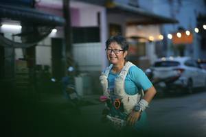 BIB: 154
                            <button type="button" onclick="openModal(26249607)" class="btn btn-primary btn-sm float-right btn-popup" data-toggle="modal" data-target=".modal-high-quality">
                        <i class="fas fa-shopping-cart"></i> Add to Cart
                    </button>
                                            <button type="button" onclick="isThisMe(26249607, true)" class="btn btn-success btn-sm float-right btn-popup btn-isme hidden" data-toggle="tooltip" data-placement="bottom" title="นี่คือรูปของคุณใช่ไหม คลิกที่นี่เพื่อเอาเข้าอัลบั้ม">
                        <i class="fas fa-plus"></i> Add to album
                    </button>
                    <button type="button" onclick="isThisMe(26249607, false)" class="btn btn-warning btn-sm float-right btn-popup btn-isnotme hidden">
                        <i class="fas fa-ban"></i> Remove from album
                    </button>