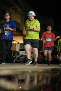 BIB: 3553
                            <button type="button" onclick="openModal(26248549)" class="btn btn-primary btn-sm float-right btn-popup" data-toggle="modal" data-target=".modal-high-quality">
                        <i class="fas fa-shopping-cart"></i> Add to Cart
                    </button>
                                            <button type="button" onclick="isThisMe(26248549, true)" class="btn btn-success btn-sm float-right btn-popup btn-isme hidden" data-toggle="tooltip" data-placement="bottom" title="นี่คือรูปของคุณใช่ไหม คลิกที่นี่เพื่อเอาเข้าอัลบั้ม">
                        <i class="fas fa-plus"></i> Add to album
                    </button>
                    <button type="button" onclick="isThisMe(26248549, false)" class="btn btn-warning btn-sm float-right btn-popup btn-isnotme hidden">
                        <i class="fas fa-ban"></i> Remove from album
                    </button>