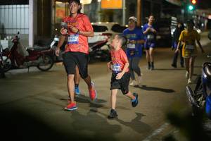 BIB: 3225, 1014
                            <button type="button" onclick="openModal(26235444)" class="btn btn-primary btn-sm float-right btn-popup" data-toggle="modal" data-target=".modal-high-quality">
                        <i class="fas fa-shopping-cart"></i> Add to Cart
                    </button>
                                            <button type="button" onclick="isThisMe(26235444, true)" class="btn btn-success btn-sm float-right btn-popup btn-isme hidden" data-toggle="tooltip" data-placement="bottom" title="นี่คือรูปของคุณใช่ไหม คลิกที่นี่เพื่อเอาเข้าอัลบั้ม">
                        <i class="fas fa-plus"></i> Add to album
                    </button>
                    <button type="button" onclick="isThisMe(26235444, false)" class="btn btn-warning btn-sm float-right btn-popup btn-isnotme hidden">
                        <i class="fas fa-ban"></i> Remove from album
                    </button>