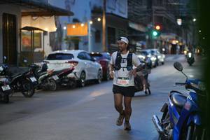 BIB: 5324
                            <button type="button" onclick="openModal(26250611)" class="btn btn-primary btn-sm float-right btn-popup" data-toggle="modal" data-target=".modal-high-quality">
                        <i class="fas fa-shopping-cart"></i> Add to Cart
                    </button>
                                            <button type="button" onclick="isThisMe(26250611, true)" class="btn btn-success btn-sm float-right btn-popup btn-isme hidden" data-toggle="tooltip" data-placement="bottom" title="นี่คือรูปของคุณใช่ไหม คลิกที่นี่เพื่อเอาเข้าอัลบั้ม">
                        <i class="fas fa-plus"></i> Add to album
                    </button>
                    <button type="button" onclick="isThisMe(26250611, false)" class="btn btn-warning btn-sm float-right btn-popup btn-isnotme hidden">
                        <i class="fas fa-ban"></i> Remove from album
                    </button>