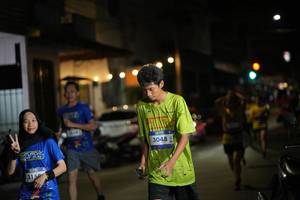 BIB: 3048, 315
                            <button type="button" onclick="openModal(26234127)" class="btn btn-primary btn-sm float-right btn-popup" data-toggle="modal" data-target=".modal-high-quality">
                        <i class="fas fa-shopping-cart"></i> Add to Cart
                    </button>
                                            <button type="button" onclick="isThisMe(26234127, true)" class="btn btn-success btn-sm float-right btn-popup btn-isme hidden" data-toggle="tooltip" data-placement="bottom" title="นี่คือรูปของคุณใช่ไหม คลิกที่นี่เพื่อเอาเข้าอัลบั้ม">
                        <i class="fas fa-plus"></i> Add to album
                    </button>
                    <button type="button" onclick="isThisMe(26234127, false)" class="btn btn-warning btn-sm float-right btn-popup btn-isnotme hidden">
                        <i class="fas fa-ban"></i> Remove from album
                    </button>