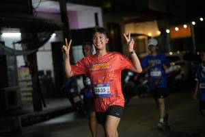 BIB: 3835
                            <button type="button" onclick="openModal(26236028)" class="btn btn-primary btn-sm float-right btn-popup" data-toggle="modal" data-target=".modal-high-quality">
                        <i class="fas fa-shopping-cart"></i> Add to Cart
                    </button>
                                            <button type="button" onclick="isThisMe(26236028, true)" class="btn btn-success btn-sm float-right btn-popup btn-isme hidden" data-toggle="tooltip" data-placement="bottom" title="นี่คือรูปของคุณใช่ไหม คลิกที่นี่เพื่อเอาเข้าอัลบั้ม">
                        <i class="fas fa-plus"></i> Add to album
                    </button>
                    <button type="button" onclick="isThisMe(26236028, false)" class="btn btn-warning btn-sm float-right btn-popup btn-isnotme hidden">
                        <i class="fas fa-ban"></i> Remove from album
                    </button>