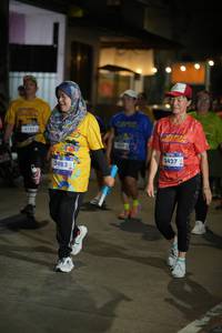 BIB: 3983, 3427
                            <button type="button" onclick="openModal(26240780)" class="btn btn-primary btn-sm float-right btn-popup" data-toggle="modal" data-target=".modal-high-quality">
                        <i class="fas fa-shopping-cart"></i> Add to Cart
                    </button>
                                            <button type="button" onclick="isThisMe(26240780, true)" class="btn btn-success btn-sm float-right btn-popup btn-isme hidden" data-toggle="tooltip" data-placement="bottom" title="นี่คือรูปของคุณใช่ไหม คลิกที่นี่เพื่อเอาเข้าอัลบั้ม">
                        <i class="fas fa-plus"></i> Add to album
                    </button>
                    <button type="button" onclick="isThisMe(26240780, false)" class="btn btn-warning btn-sm float-right btn-popup btn-isnotme hidden">
                        <i class="fas fa-ban"></i> Remove from album
                    </button>