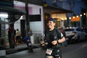 BIB: 5279
                            <button type="button" onclick="openModal(26251044)" class="btn btn-primary btn-sm float-right btn-popup" data-toggle="modal" data-target=".modal-high-quality">
                        <i class="fas fa-shopping-cart"></i> Add to Cart
                    </button>
                                            <button type="button" onclick="isThisMe(26251044, true)" class="btn btn-success btn-sm float-right btn-popup btn-isme hidden" data-toggle="tooltip" data-placement="bottom" title="นี่คือรูปของคุณใช่ไหม คลิกที่นี่เพื่อเอาเข้าอัลบั้ม">
                        <i class="fas fa-plus"></i> Add to album
                    </button>
                    <button type="button" onclick="isThisMe(26251044, false)" class="btn btn-warning btn-sm float-right btn-popup btn-isnotme hidden">
                        <i class="fas fa-ban"></i> Remove from album
                    </button>