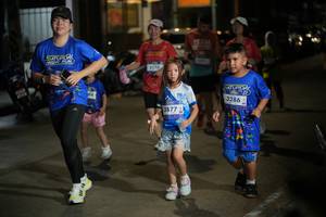 BIB: 3176, 3877, 3286
                            <button type="button" onclick="openModal(26235733)" class="btn btn-primary btn-sm float-right btn-popup" data-toggle="modal" data-target=".modal-high-quality">
                        <i class="fas fa-shopping-cart"></i> Add to Cart
                    </button>
                                            <button type="button" onclick="isThisMe(26235733, true)" class="btn btn-success btn-sm float-right btn-popup btn-isme hidden" data-toggle="tooltip" data-placement="bottom" title="นี่คือรูปของคุณใช่ไหม คลิกที่นี่เพื่อเอาเข้าอัลบั้ม">
                        <i class="fas fa-plus"></i> Add to album
                    </button>
                    <button type="button" onclick="isThisMe(26235733, false)" class="btn btn-warning btn-sm float-right btn-popup btn-isnotme hidden">
                        <i class="fas fa-ban"></i> Remove from album
                    </button>