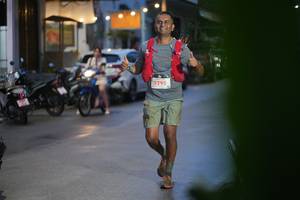 BIB: 5295
                            <button type="button" onclick="openModal(26250537)" class="btn btn-primary btn-sm float-right btn-popup" data-toggle="modal" data-target=".modal-high-quality">
                        <i class="fas fa-shopping-cart"></i> Add to Cart
                    </button>
                                            <button type="button" onclick="isThisMe(26250537, true)" class="btn btn-success btn-sm float-right btn-popup btn-isme hidden" data-toggle="tooltip" data-placement="bottom" title="นี่คือรูปของคุณใช่ไหม คลิกที่นี่เพื่อเอาเข้าอัลบั้ม">
                        <i class="fas fa-plus"></i> Add to album
                    </button>
                    <button type="button" onclick="isThisMe(26250537, false)" class="btn btn-warning btn-sm float-right btn-popup btn-isnotme hidden">
                        <i class="fas fa-ban"></i> Remove from album
                    </button>