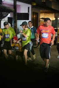 BIB: 1935, 991, 3326, 3946
                            <button type="button" onclick="openModal(26240090)" class="btn btn-primary btn-sm float-right btn-popup" data-toggle="modal" data-target=".modal-high-quality">
                        <i class="fas fa-shopping-cart"></i> Add to Cart
                    </button>
                                            <button type="button" onclick="isThisMe(26240090, true)" class="btn btn-success btn-sm float-right btn-popup btn-isme hidden" data-toggle="tooltip" data-placement="bottom" title="นี่คือรูปของคุณใช่ไหม คลิกที่นี่เพื่อเอาเข้าอัลบั้ม">
                        <i class="fas fa-plus"></i> Add to album
                    </button>
                    <button type="button" onclick="isThisMe(26240090, false)" class="btn btn-warning btn-sm float-right btn-popup btn-isnotme hidden">
                        <i class="fas fa-ban"></i> Remove from album
                    </button>