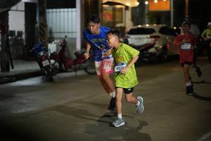 BIB: 4317, 3109
                            <button type="button" onclick="openModal(26229738)" class="btn btn-primary btn-sm float-right btn-popup" data-toggle="modal" data-target=".modal-high-quality">
                        <i class="fas fa-shopping-cart"></i> Add to Cart
                    </button>
                                            <button type="button" onclick="isThisMe(26229738, true)" class="btn btn-success btn-sm float-right btn-popup btn-isme hidden" data-toggle="tooltip" data-placement="bottom" title="นี่คือรูปของคุณใช่ไหม คลิกที่นี่เพื่อเอาเข้าอัลบั้ม">
                        <i class="fas fa-plus"></i> Add to album
                    </button>
                    <button type="button" onclick="isThisMe(26229738, false)" class="btn btn-warning btn-sm float-right btn-popup btn-isnotme hidden">
                        <i class="fas fa-ban"></i> Remove from album
                    </button>