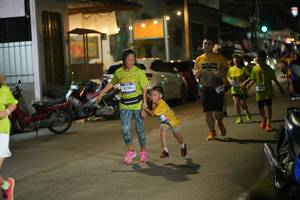 BIB: 3294
                            <button type="button" onclick="openModal(26234077)" class="btn btn-primary btn-sm float-right btn-popup" data-toggle="modal" data-target=".modal-high-quality">
                        <i class="fas fa-shopping-cart"></i> Add to Cart
                    </button>
                                            <button type="button" onclick="isThisMe(26234077, true)" class="btn btn-success btn-sm float-right btn-popup btn-isme hidden" data-toggle="tooltip" data-placement="bottom" title="นี่คือรูปของคุณใช่ไหม คลิกที่นี่เพื่อเอาเข้าอัลบั้ม">
                        <i class="fas fa-plus"></i> Add to album
                    </button>
                    <button type="button" onclick="isThisMe(26234077, false)" class="btn btn-warning btn-sm float-right btn-popup btn-isnotme hidden">
                        <i class="fas fa-ban"></i> Remove from album
                    </button>