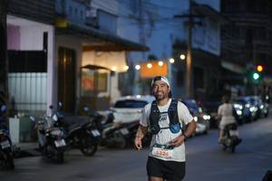 BIB: 5324
                            <button type="button" onclick="openModal(26250633)" class="btn btn-primary btn-sm float-right btn-popup" data-toggle="modal" data-target=".modal-high-quality">
                        <i class="fas fa-shopping-cart"></i> Add to Cart
                    </button>
                                            <button type="button" onclick="isThisMe(26250633, true)" class="btn btn-success btn-sm float-right btn-popup btn-isme hidden" data-toggle="tooltip" data-placement="bottom" title="นี่คือรูปของคุณใช่ไหม คลิกที่นี่เพื่อเอาเข้าอัลบั้ม">
                        <i class="fas fa-plus"></i> Add to album
                    </button>
                    <button type="button" onclick="isThisMe(26250633, false)" class="btn btn-warning btn-sm float-right btn-popup btn-isnotme hidden">
                        <i class="fas fa-ban"></i> Remove from album
                    </button>