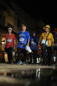 BIB: 3507, 4030
                            <button type="button" onclick="openModal(26247151)" class="btn btn-primary btn-sm float-right btn-popup" data-toggle="modal" data-target=".modal-high-quality">
                        <i class="fas fa-shopping-cart"></i> Add to Cart
                    </button>
                                            <button type="button" onclick="isThisMe(26247151, true)" class="btn btn-success btn-sm float-right btn-popup btn-isme hidden" data-toggle="tooltip" data-placement="bottom" title="นี่คือรูปของคุณใช่ไหม คลิกที่นี่เพื่อเอาเข้าอัลบั้ม">
                        <i class="fas fa-plus"></i> Add to album
                    </button>
                    <button type="button" onclick="isThisMe(26247151, false)" class="btn btn-warning btn-sm float-right btn-popup btn-isnotme hidden">
                        <i class="fas fa-ban"></i> Remove from album
                    </button>