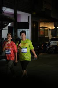 BIB: 4103, 4209
                            <button type="button" onclick="openModal(26239979)" class="btn btn-primary btn-sm float-right btn-popup" data-toggle="modal" data-target=".modal-high-quality">
                        <i class="fas fa-shopping-cart"></i> Add to Cart
                    </button>
                                            <button type="button" onclick="isThisMe(26239979, true)" class="btn btn-success btn-sm float-right btn-popup btn-isme hidden" data-toggle="tooltip" data-placement="bottom" title="นี่คือรูปของคุณใช่ไหม คลิกที่นี่เพื่อเอาเข้าอัลบั้ม">
                        <i class="fas fa-plus"></i> Add to album
                    </button>
                    <button type="button" onclick="isThisMe(26239979, false)" class="btn btn-warning btn-sm float-right btn-popup btn-isnotme hidden">
                        <i class="fas fa-ban"></i> Remove from album
                    </button>