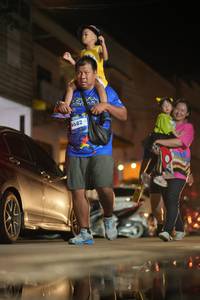 BIB: 547, 4682
                            <button type="button" onclick="openModal(26249280)" class="btn btn-primary btn-sm float-right btn-popup" data-toggle="modal" data-target=".modal-high-quality">
                        <i class="fas fa-shopping-cart"></i> Add to Cart
                    </button>
                                            <button type="button" onclick="isThisMe(26249280, true)" class="btn btn-success btn-sm float-right btn-popup btn-isme hidden" data-toggle="tooltip" data-placement="bottom" title="นี่คือรูปของคุณใช่ไหม คลิกที่นี่เพื่อเอาเข้าอัลบั้ม">
                        <i class="fas fa-plus"></i> Add to album
                    </button>
                    <button type="button" onclick="isThisMe(26249280, false)" class="btn btn-warning btn-sm float-right btn-popup btn-isnotme hidden">
                        <i class="fas fa-ban"></i> Remove from album
                    </button>